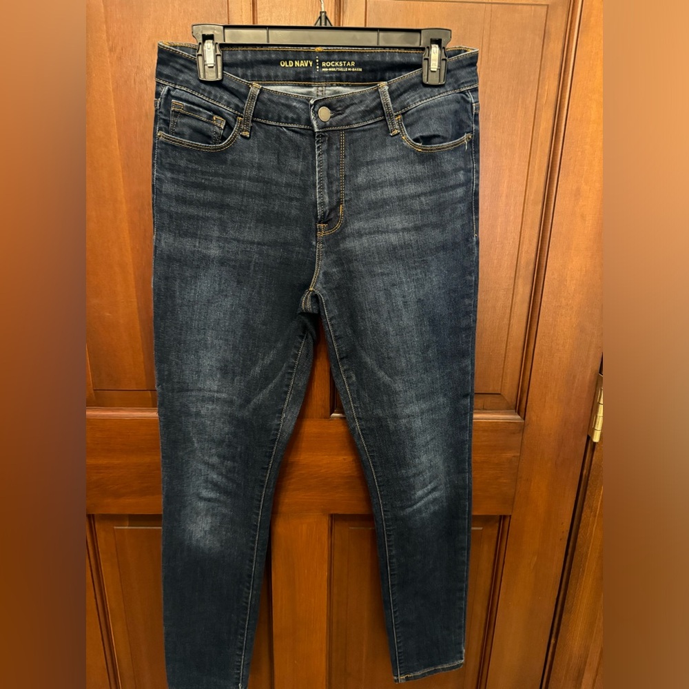 Old Navy Rockstar jeans